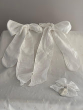 Cargar imagen en el visor de la galería, Cubre Porta Bebé Piqué Estrellitas con Muselina
