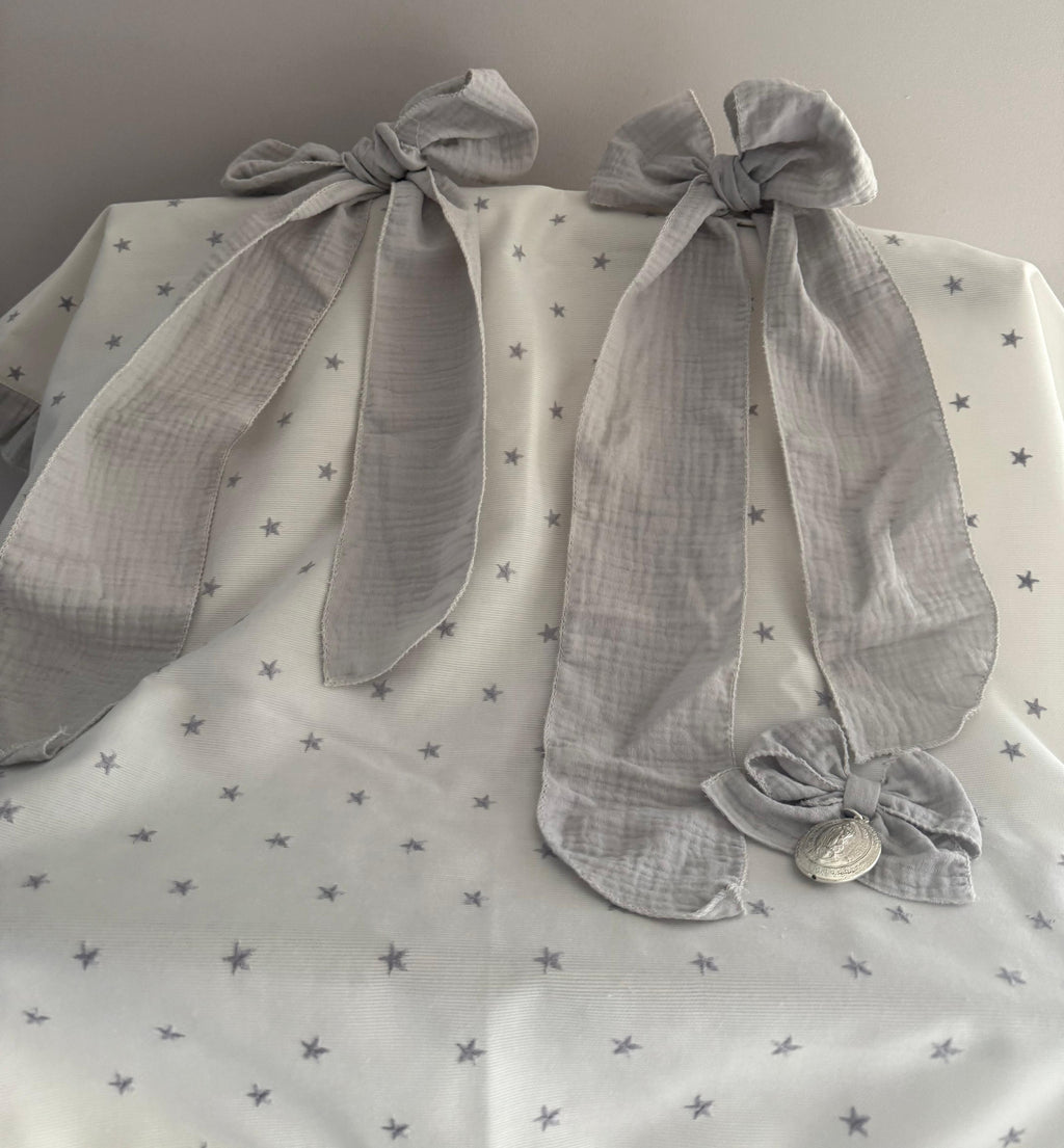 Cubre Porta Bebé Piqué Estrellitas con Muselina