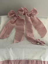 Cargar imagen en el visor de la galería, Cubre Porta Bebé Piqué Estrellitas con Muselina
