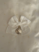 Cargar imagen en el visor de la galería, Cubre Porta Bebé Piqué Estrellitas con Muselina
